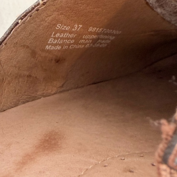 Dansko Solstice Leather Button Strap Slip On Clog Shoe in Brown Size 7 or 37 - Picture 7 of 7